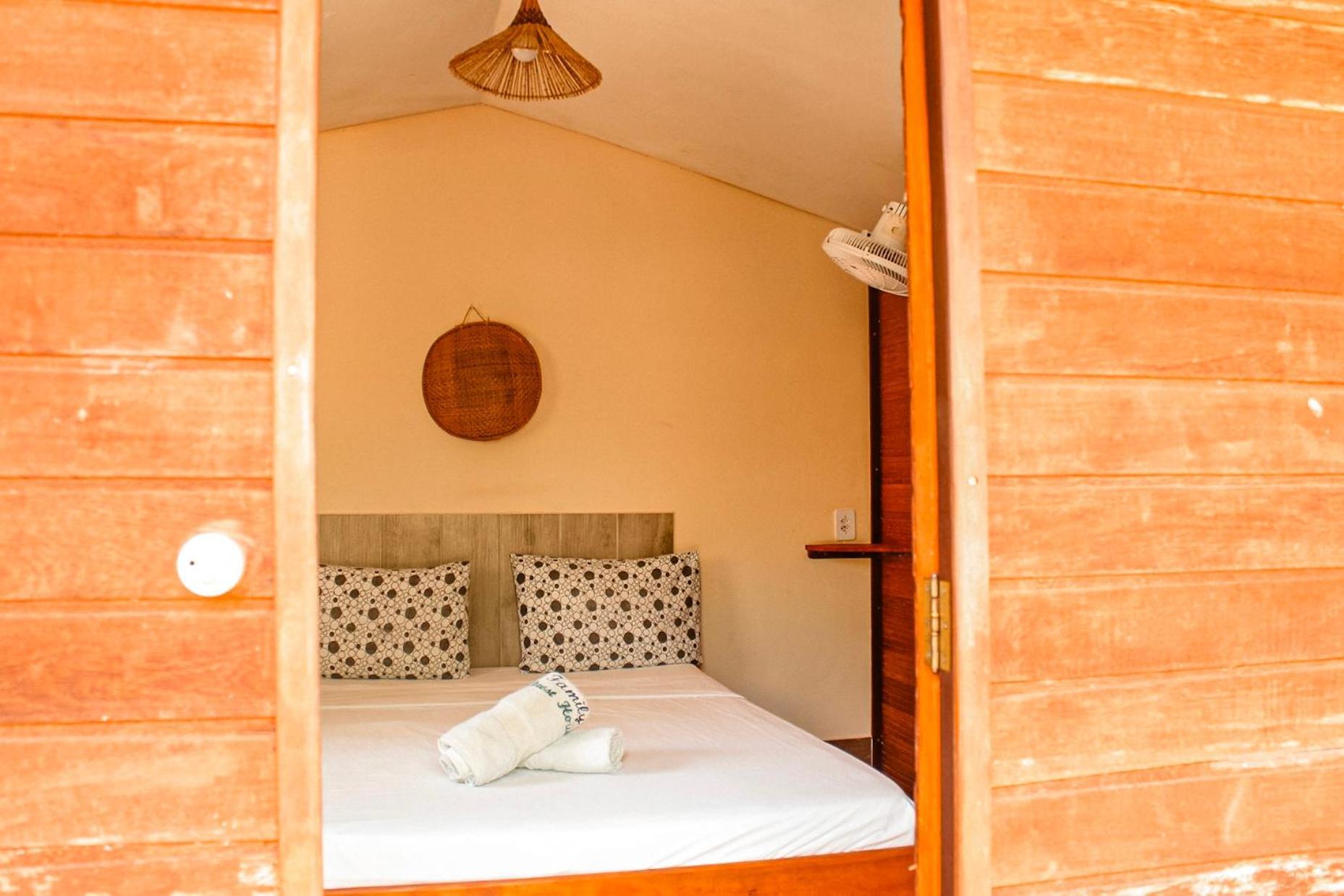Family Guest House Velha Boipeba Exterior photo